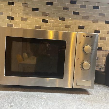 Tranzzit Airport Apartment II 오토페니 외부 사진