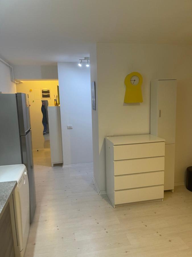Tranzzit Airport Apartment II 오토페니 외부 사진